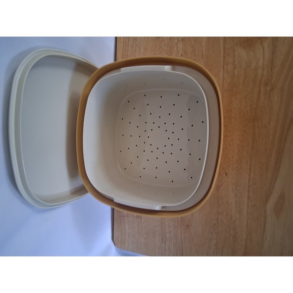 Tupperware Steamer Three Piece - Picture 2 of 3